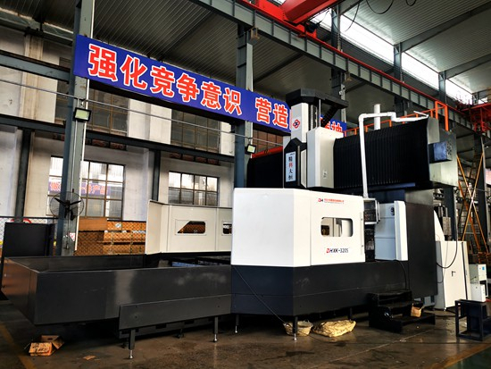 龍門(mén)加工中心多少錢(qián)一臺(tái)，解析價(jià)格及購(gòu)買(mǎi)建議